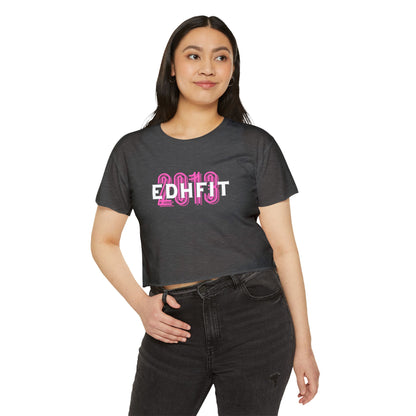EDHFIT Crop Top — Pink Retro '2018' Festival Graphic Tee